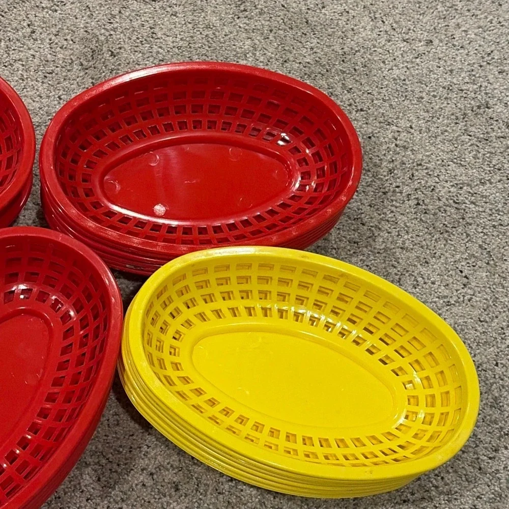 Shamrock Industries hotdog baskets